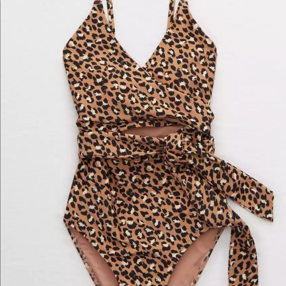 Aerie leopard print wrap bathing suit - NWOT